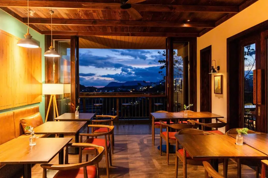 Mobile Photo 4